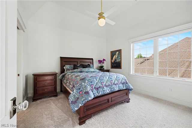 33683 Via San Angelo Drive, Avon, OH 44011