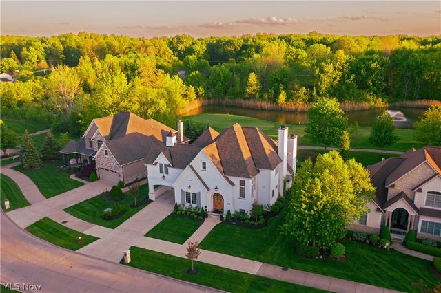 33683 Via San Angelo Drive, Avon, OH 44011