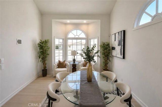 4556 Guava, Seal Beach, CA 90740