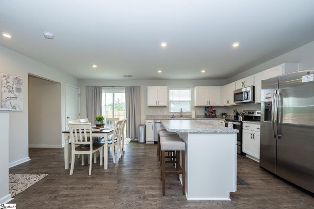 408 Maplestead Farms Court, Greenville, SC 29617