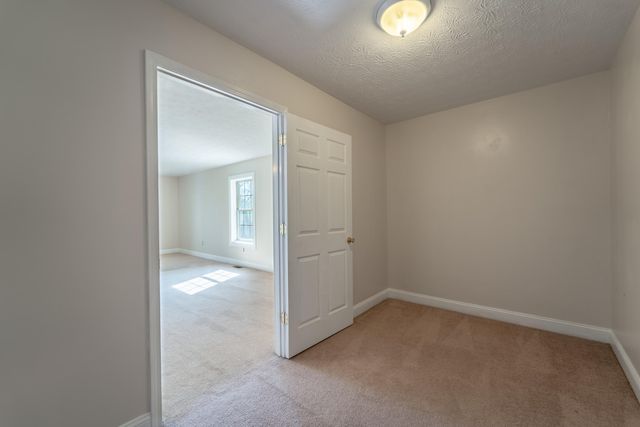 206 Rookwood Court, Richmond, KY 40475