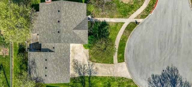 206 Rookwood Court, Richmond, KY 40475