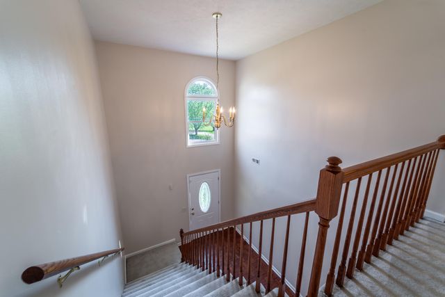 206 Rookwood Court, Richmond, KY 40475