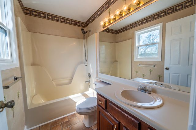 206 Rookwood Court, Richmond, KY 40475