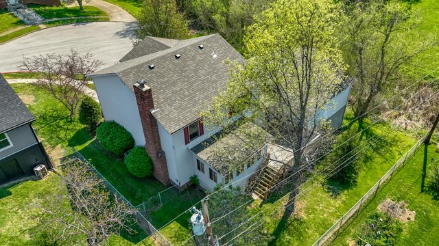 206 Rookwood Court, Richmond, KY 40475