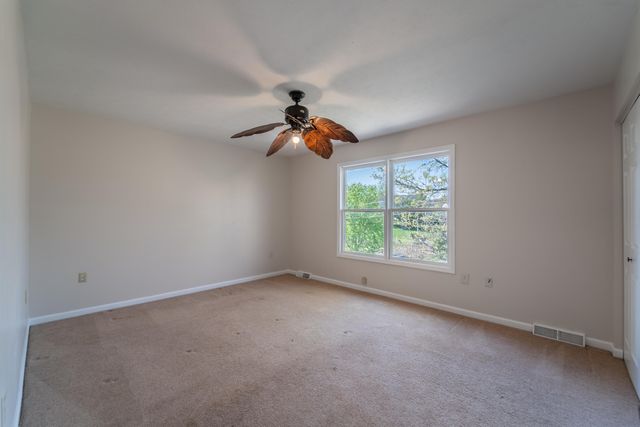 206 Rookwood Court, Richmond, KY 40475