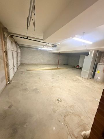 206 Rookwood Court, Richmond, KY 40475