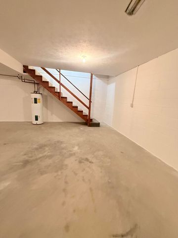 206 Rookwood Court, Richmond, KY 40475