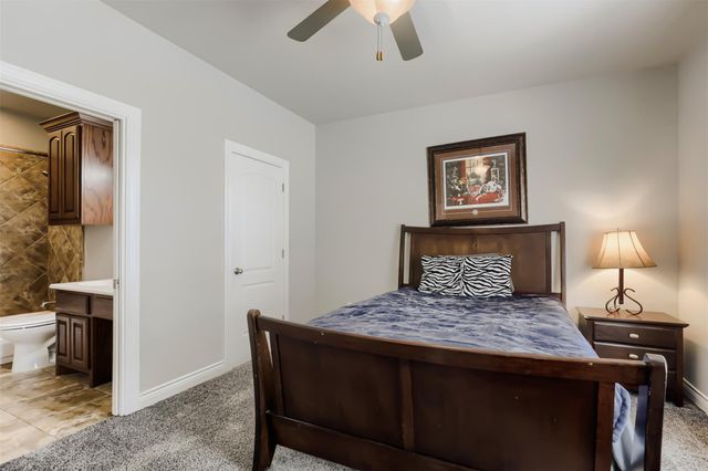 138 Elm Wood DR, Elgin, TX 78621