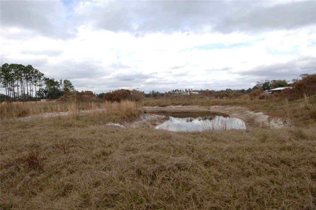 Image 38 of property listing at 14780 SUGAR BOWL ROAD, Myakka City, FL 34251