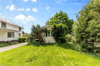 18061 Derr Avenue, Beloit, OH 44609