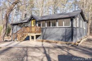 18 Country Club Lane, Woodstock, NY 12498