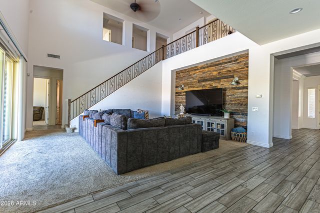 2818 E ODESSA Street, Mesa, AZ 85213