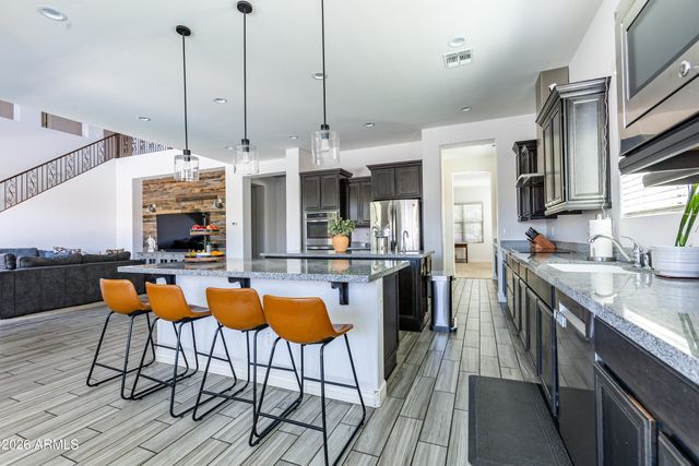 2818 E ODESSA Street, Mesa, AZ 85213
