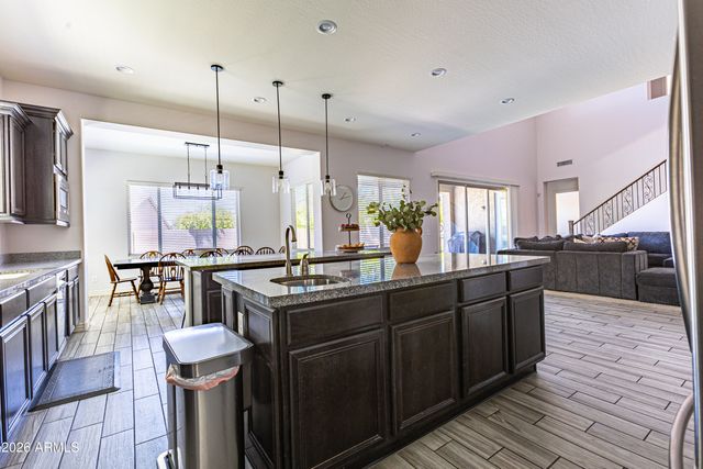 2818 E ODESSA Street, Mesa, AZ 85213