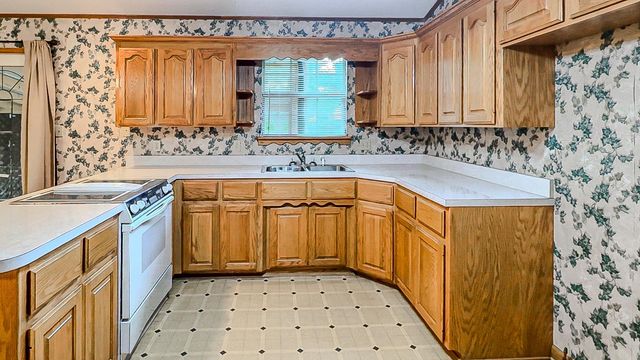347 Deroche Lane, Bismarck, AR 71929