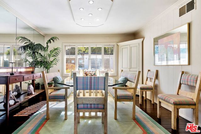 15337 Stonewood Terrace, Sherman Oaks, CA 91403