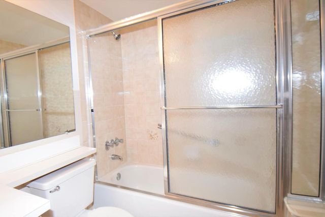 815 Sky Pine Way C2, Greenacres, FL 33415