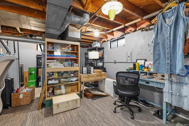 2102 Glenwood Avenue, Fort Wayne, IN 46805