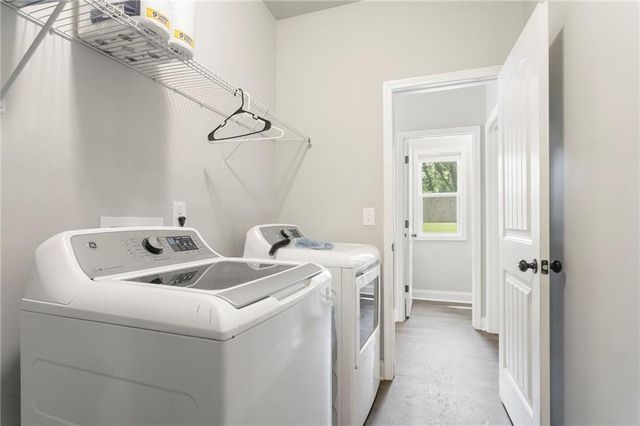 47 Hoke Street, Maysville, GA 30558