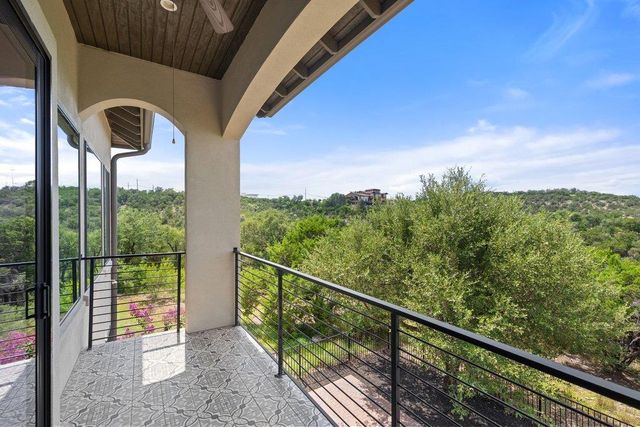211 Honey Creek CT 6, Austin, TX 78738