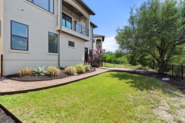 211 Honey Creek CT 6, Austin, TX 78738