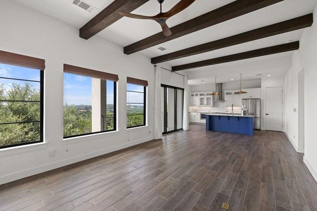 211 Honey Creek CT 6, Austin, TX 78738