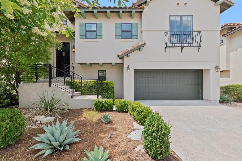 211 Honey Creek CT 6, Austin, TX 78738