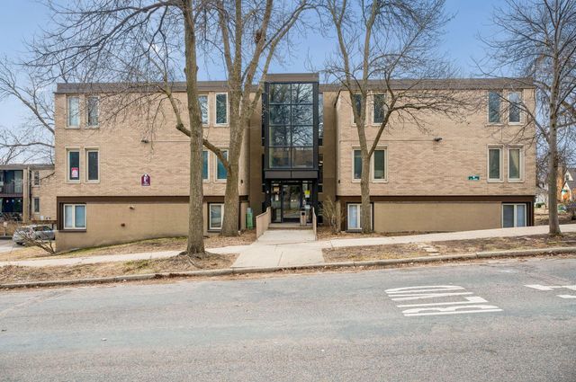 1405 E 40th Street 3F, Minneapolis, MN 55407