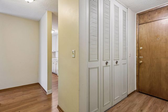 1405 E 40th Street 3F, Minneapolis, MN 55407
