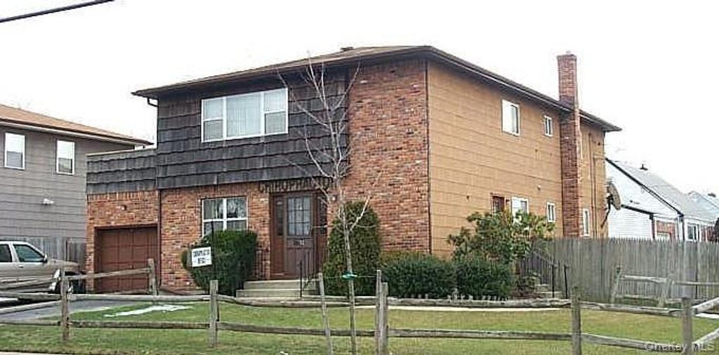 4792 Hempstead Turnpike, Farmingdale, NY 11735