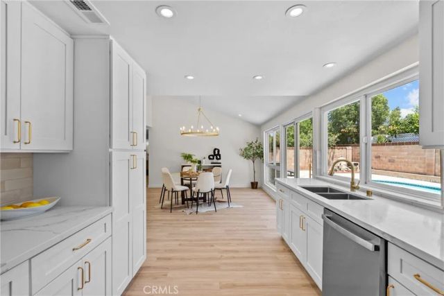 28116 Oaklar, Saugus, CA 91350