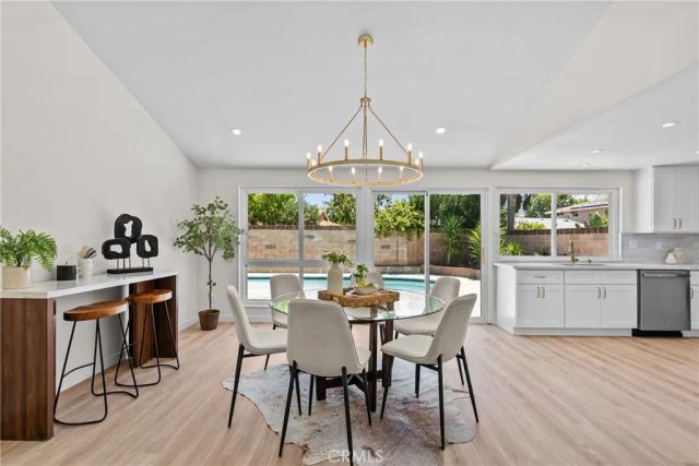 28116 Oaklar, Saugus, CA 91350