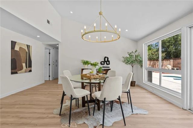 28116 Oaklar, Saugus, CA 91350