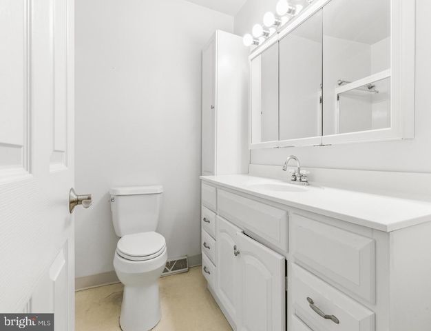 412 ALCYON BLVD, Pitman, NJ 08071