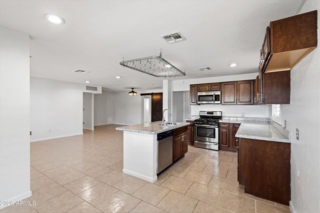 6246 N 23RD Avenue, Phoenix, AZ 85015