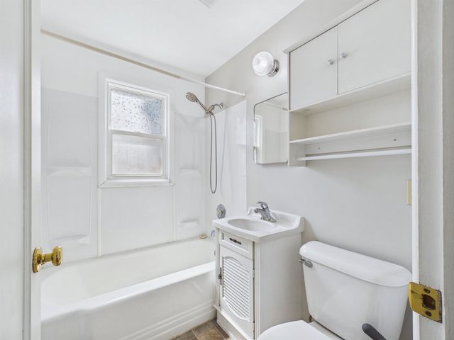 5907 N Braeburn Dr, Spokane, WA 99207