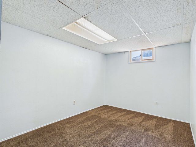 5907 N Braeburn Dr, Spokane, WA 99207