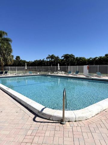 9300 SW 8th Street 107, Boca Raton, FL 33428