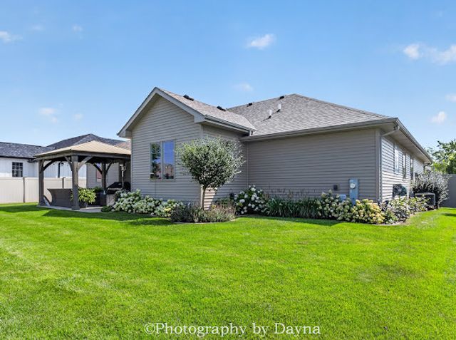 1955 Craftsman Avenue, Bourbonnais, IL 60914