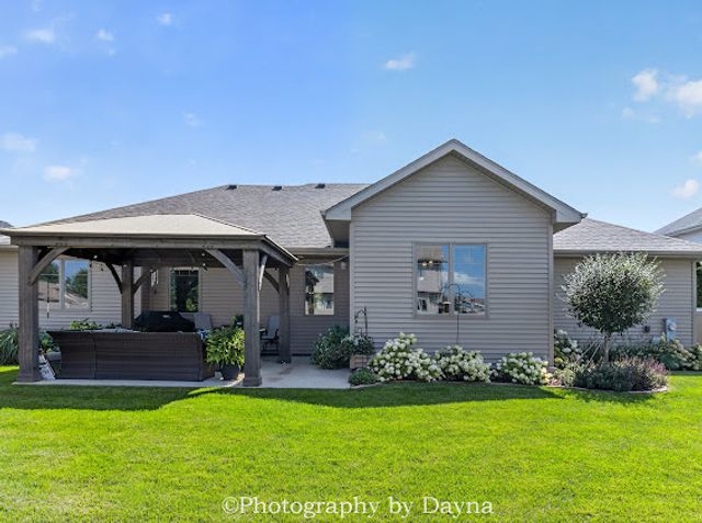 1955 Craftsman Avenue, Bourbonnais, IL 60914