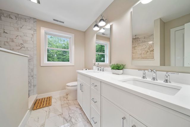 203 Lawrence Road, Salem, NH 03079