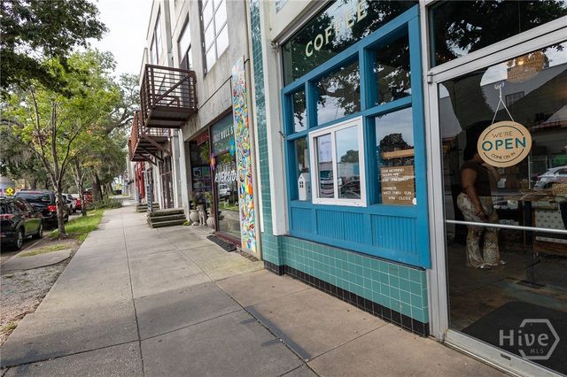 102 Pearl Street, Savannah, GA 31405