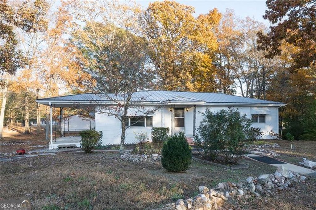 6822 WALLIS Road, Lithia Springs, GA 30122