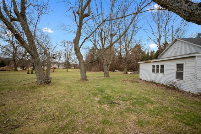 600 Benson Road, Benton Harbor, MI 49022