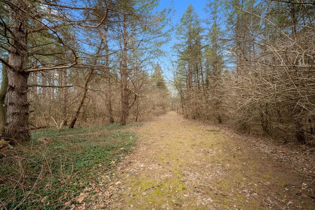 600 Benson Road, Benton Harbor, MI 49022