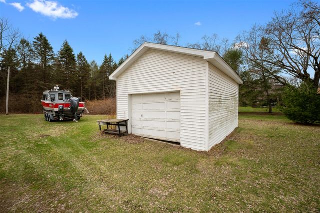 600 Benson Road, Benton Harbor, MI 49022