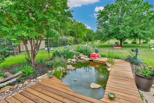 2212 Aspen Road, Gainesville, TX 76240