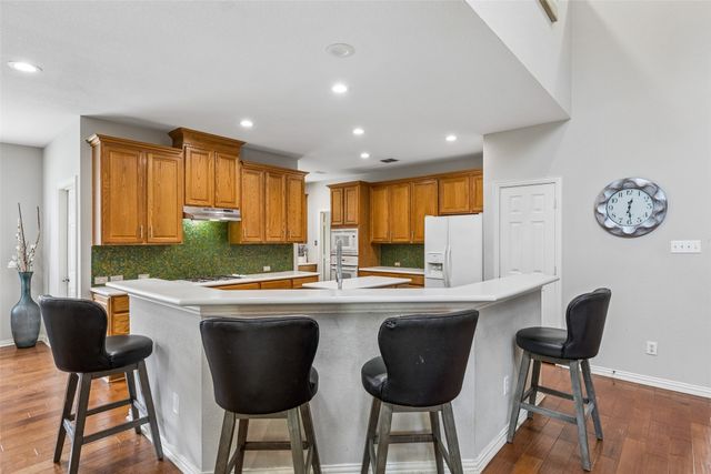 15090 Snowshill Drive, Frisco, TX 75035