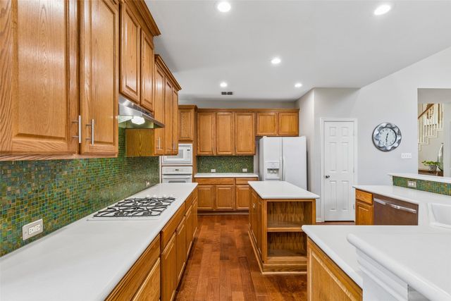 15090 Snowshill Drive, Frisco, TX 75035